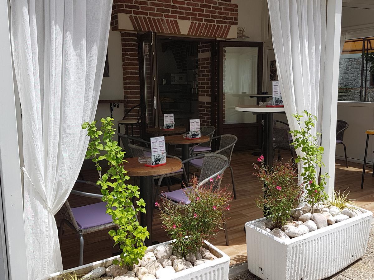 Apartments Suzana Novi Vinodolski Exterior photo